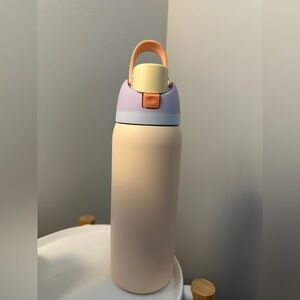 Owala FreeSip 32oz Sandy Shores water bottle